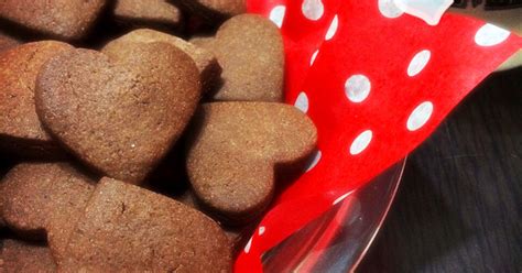 ホットケーキミックスならざくざくとした食感のココアクッキーも簡単。 特別な道具も必要ないので、手軽に作れます。中に混ぜ込むホワイトチョコチップが味のポイント ざくざくココアクッキー よーちんママ >詳しいレシピは. バレンタインに♡ココアの型抜きクッキー by みうまま 【クック ...