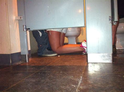 Yourlust's the best public toilet videos. Total Frat Move | CU Boulder