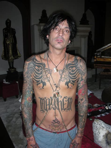 Thomas e is one of the best and most popular tattoo artists when it comes to black. Tattoo Styles For Men and Women: Tattoo Pictures of Tommy Lee
