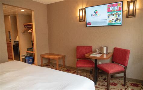 Breakfast, wifi, and parking are free at this hotel. Superior Split Room in The Banff Ptarmigan Inn - Official ...