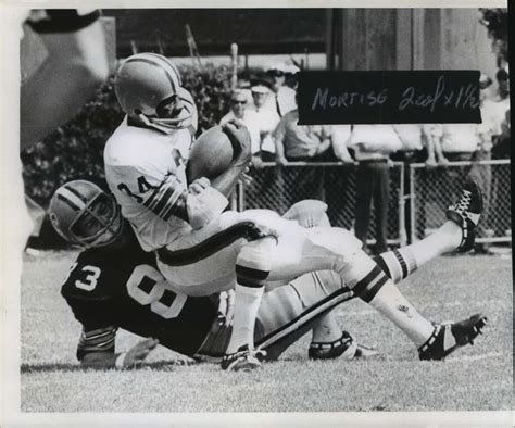 Latest on db mike howell including news, stats, videos, highlights and more on nfl.com. Mike Howell - This Day In Cleveland Browns History 7/27