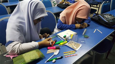 Beliau merupakan pengetua smk jalan tasek, ipoh. PROGRAM SLPS PT3 2 ~ Sekolah Menengah Kebangsaan Tasek Damai