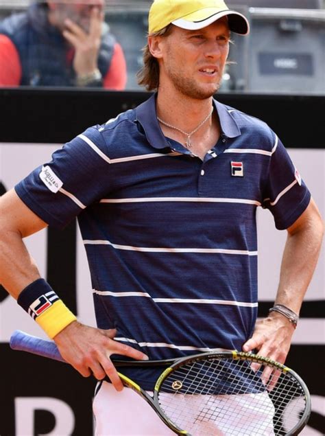 Andreas seppi battled thomaz bellucci in three very tight sets to win the men's title in moscow. Andreas Seppi, il campione di tennis truffato per 500mila ...