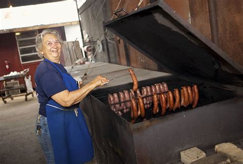 Tootsie tomanetz is an american barbecue restaurant owner. 12 of the Most Important Women in BBQ | Barbecue, Texas ...