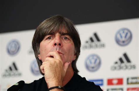 Joachim löw kontert aussagen aus münchen. Nach Diskussion um Bundestrainer: DFB geht mit Joachim Löw ins EM-Jahr 2021 - Fußball ...