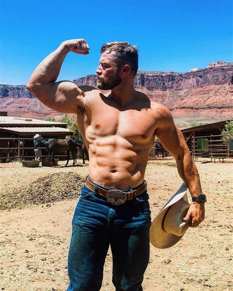 Smoking, papel de liar desde 1879, para todo tipo de tabaco y tamaños diferentes de papeles adaptados a diferentes fumadores. Pin on American Men