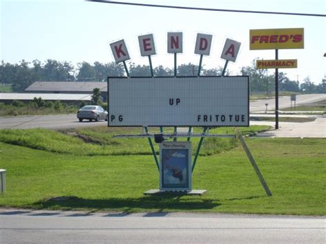 Apply to warehouse worker, customer service representative, package handler and more! These Arkansas Drive-In Theaters Are Fun For A Night Out