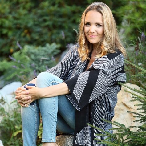 Leckdo tvrdí, že je lucie vondráčková (40) příliš zraněná na to, aby si našla nového životního partnera. Lucie Vondráčková fotka