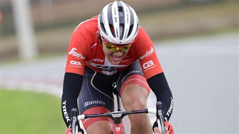 1 mads pedersen 6hr27sec 2 matteo trentin +0 3 stefan kung +2 4 gianni moscon +17 5 peter after six and half hours on the bike there is not much left. Cyclisme Mads Pedersen, le plus fort à l'Eurométropole Tour