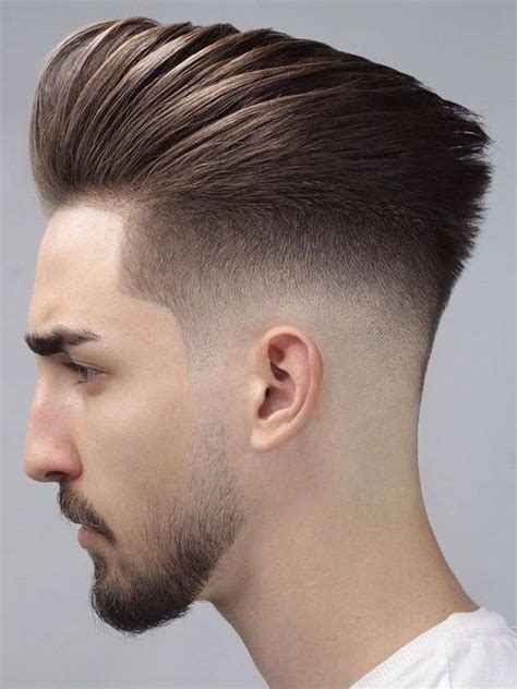 This new year has come up with fascinating hairstyles for men with any hair type and length. Modne Fryzury Męskie 2020 - TOP 26 Inspiracji Które Są na ...