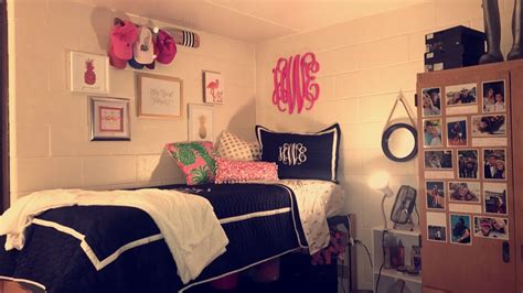 We did not find results for: Lilly pulitzer inspired dorm🌴 #preppy | Room inspiration ...