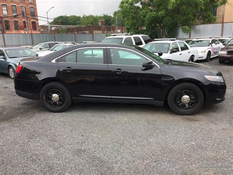 Save $1,238 on used ford taurus police interceptor for sale. PICTURE CAR SERVICES LTD | Ford Taurus Black 2013 ...