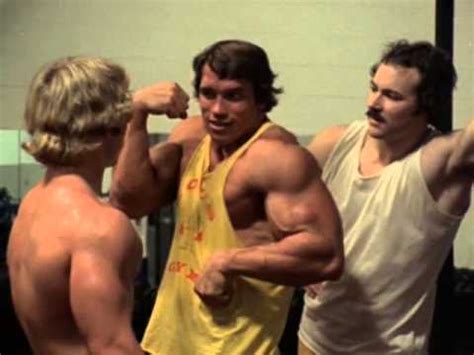 Move to the previous cue. Pumping Iron, 1977, Arnold Schwartzenegger show them - YouTube