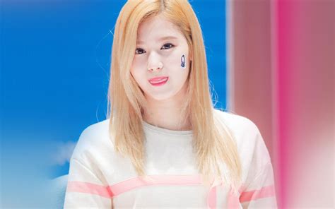Please contact us if you want to publish a twice desktop. Twice Sana 2021 Wallpapers - Wallpaper Cave