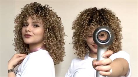 Check spelling or type a new query. HOW TO DIFFUSE CURLY HAIR WITHOUT FRIZZ | Curly hair ...