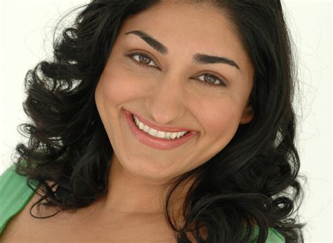 Rehman, shabana — ▪ 2005 pakistani born norwegian performer shabana rehman was no stranger to controversy; Shabana Rehman til P4 | Utrop