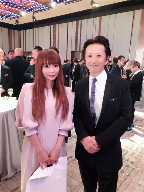 I'd say living with a positive outlook is the theme of jojo. Shoko Nakagawa has met Hirohiko Araki at the JoJo ...