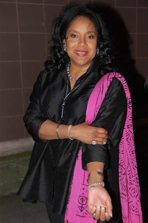 Phylicia rashād is an american actress, singer, and stage director. Poze Phylicia Rashad - Actor - Poza 33 din 35 - CineMagia.ro