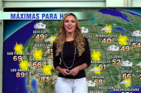 How do we know they're the hottest? VIDEO: Weather girl suffers from camel toe in skintight ...