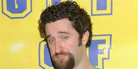 When he came to fetch her late one night by climbing a ladder to her room. Who is Dustin Diamond dating? Dustin Diamond girlfriend, wife