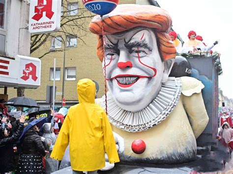 Der kölner rosenmontagszug ist der größte karnevalsumzug in deutschland und der am rosenmontag stattfindende höhepunkt des kölner karnevals. 45 HQ Pictures Wann Geht Der Karnevalszug In Köln ...