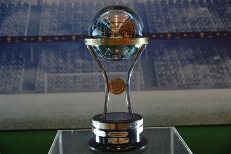 The copa sudamericana is an annual association football tournament established in 2002. Sul-Americana: conheça o perfil dos times que dividem o ...