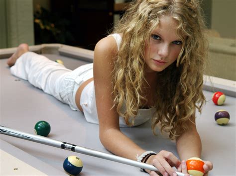 Maybe you would like to learn more about one of these? HD pictures - Young Taylor Swift | TBN