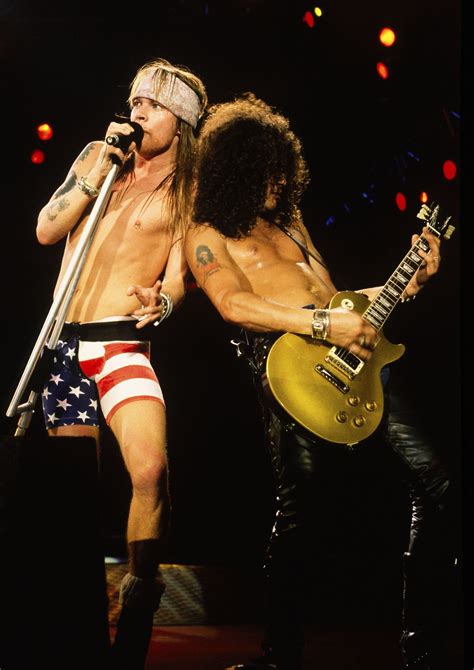 Axl rose confirmed slash was out of guns n' roses in october 1996. It's official: Slash and Duff are back in Guns N' Roses ...