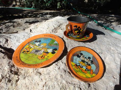 Select from premium metal tea set of the highest quality. Vintage Mickey and Minnie Mouse Metal childs tea four ...