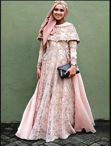 Desain baju gamis batik ratu. Dress Brokat Untuk Orang Gemuk : 8 Ootd Baju Pesta Brokat ...