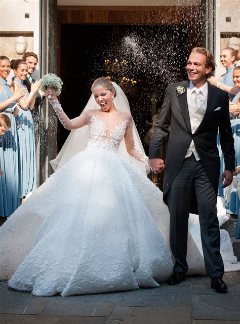 Buy the newest wedding dresses with the latest sales & promotions ★ find cheap offers ★ browse our wide selection of products. We've Seen Lots Of Crazy-Rich Weddings, But This One Made ...