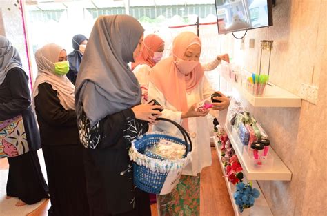 Jika ada lebihan, saya bersetuju untuk salurkan kepada tabung pengurusan dakwah yayasan amal malaysia. JEMAAH TERTINGGI BAKAT UDARA TERUS MEMFOKUSKAN LAWATAN ...