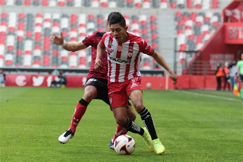 Alejandro alex zendejas saavedra (born 7 february 1998) is a mexican professional footballer who plays as a winger for liga mx club necaxa. NECAXA CAYÓ ANTE TOLUCA EN LA BOMBONERA.