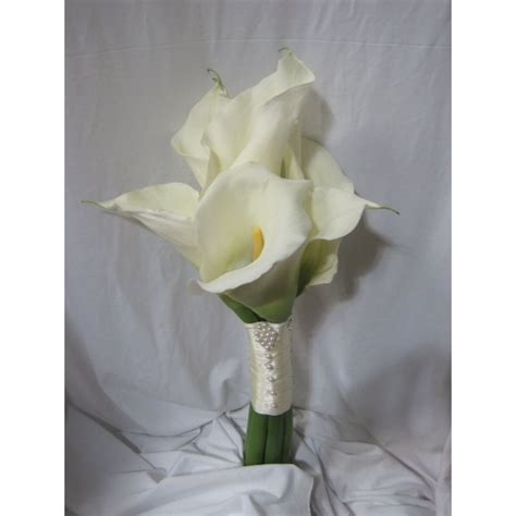 Bouquet bride wedding bouquets lily bouquet bridesmaid bouquets purple bouquets flower bouquets wedding the arum lily is not of the genus arum, nor is it a lily. Classic Calla Lily Bridal Bouquet Destin Floral Designs ...