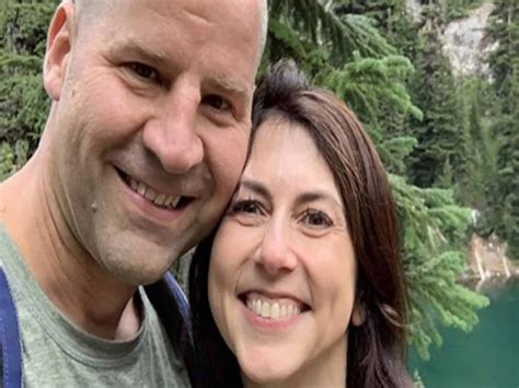 Dan jewett is not a celebrity but a simple and reserved person who enjoys his life blissfully. Philanthropist and Jeff Bezos ex-wife MacKenzie Scott ...