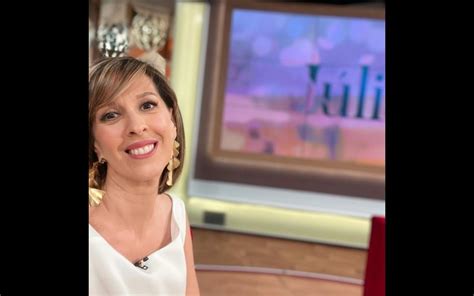 Página de apoio à apresentadora, júlia pinheiro. Júlia Pinheiro - Falha programa da SIC por motivos de ...