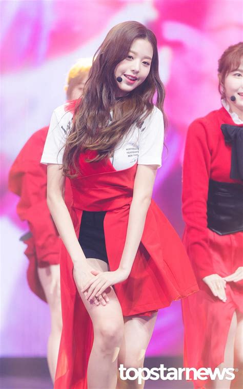 For faster navigation, this iframe is preloading the wikiwand page for 아이즈원. HD포토 아이즈원(IZ*ONE) 장원영, '팬心 흔드는 눈빛 ...