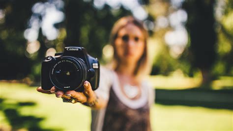 Resize, filters, effects, frames, text, shapes, sepia, black/white, crop, rotate and flip, online photo vita is a simple & easy video editing app with all features you need for videography! Want To Be A Pro At Photo Editing - Then Check This List ...