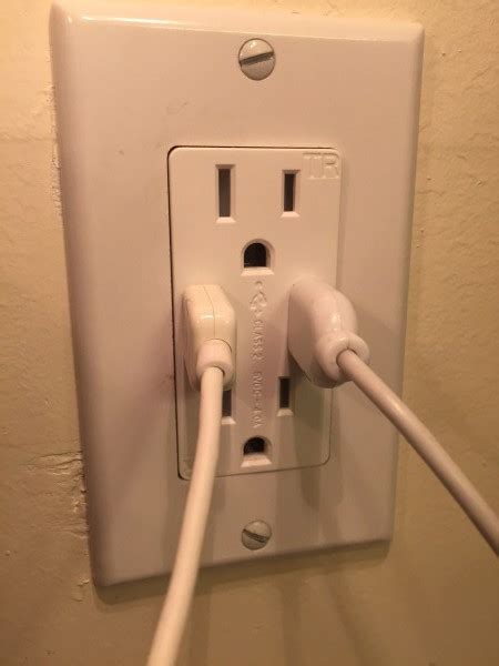 USB Electrical Outlets - Random Nuggets
