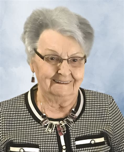 After high school, she attended a literary college (lycée fermat) in toulouse in 1995. Jacqueline Gagnon - De la Durantaye et Fils