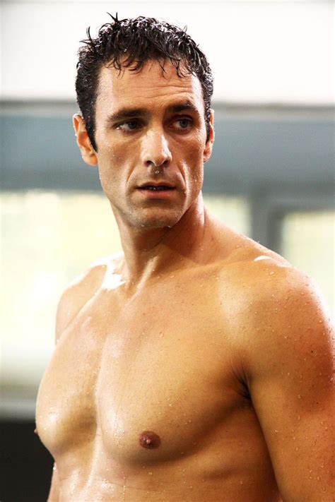 Bova was born in rome to calabrian parents. Raoul Bova (1181×1772)