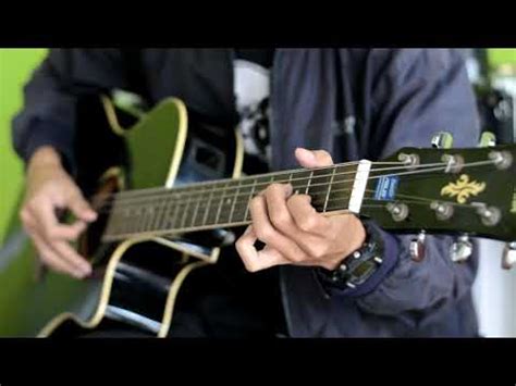 Dalam pelukan chords by payung. cover akustik payung teduh untuk perempuan yang sedang dalam pelukan - YouTube