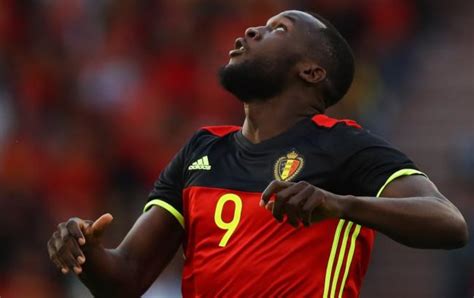 Romelu menama lukaku bolingoli (dutch pronunciation: Футболист "Манчестер Юнайтед" Лукаку избежал наказания за ...