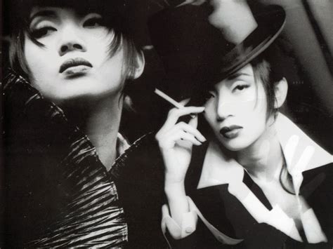 百變梅艷芳再展光華 87 ‐ 88 演唱會 梅艷芳. forevermui