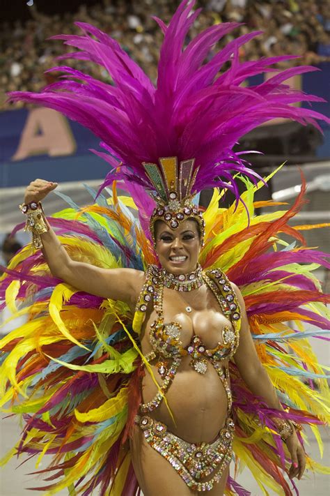 Mama taraba / mama taraba resigns from buhari s ca. Galería HD: Las impresionantes mujeres del Carnaval de Río