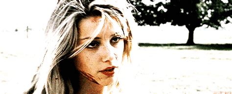 Které filmy má online a ke stažení amber heard na netflixu? Amber Heard Netflix GIF - Find & Share on GIPHY