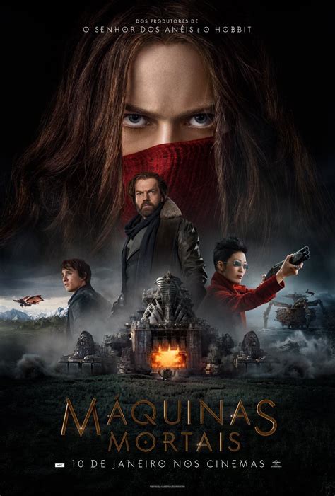 Hester thus serves as his replacement family. Brazilian Poster for Mortal Engines : movies