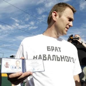 Born 4 june 1976) is a russian opposition leader, politician, lawyer. Navalnyj: "L'omicidio Nemtsov autorizzato dal potere. Un ...