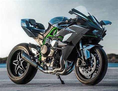 Get a complete price list of all kawasaki motorcycles including latest & upcoming models of 2021. Kawasaki H2R and H2 Elite Squad - BikesRepublic