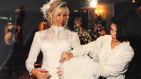 Carmen geiss und die kunst, viele jahre lang schön und reich zu bleiben. So sahen Carmen und Robert Geiss bei ihrer Hochzeit 1994 ...